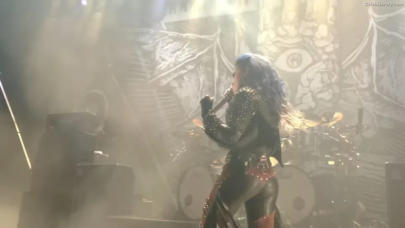 Alissa White-Gluz photo 22 of 1541