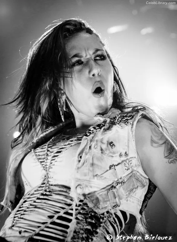 Alissa White-Gluz photo 12 of 1541