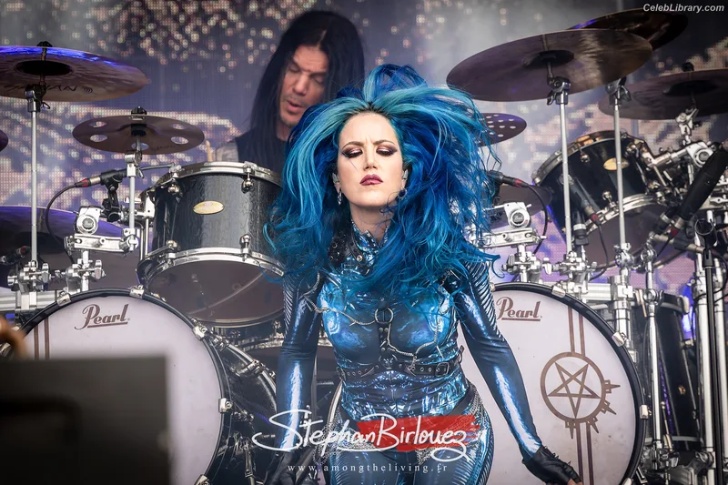 Alissa White-Gluz photo 17 of 1541