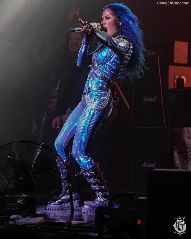Alissa White-Gluz photo 1 of 1541