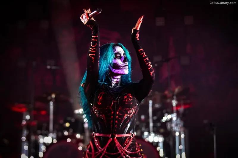 Alissa White-Gluz photo 17 of 1541