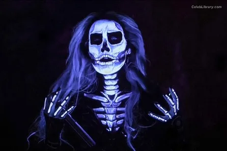 Alissa White-Gluz photo 19 of 1541