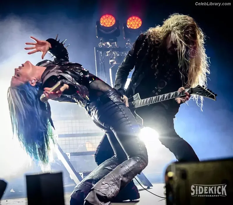 Alissa White-Gluz photo 4 of 1541
