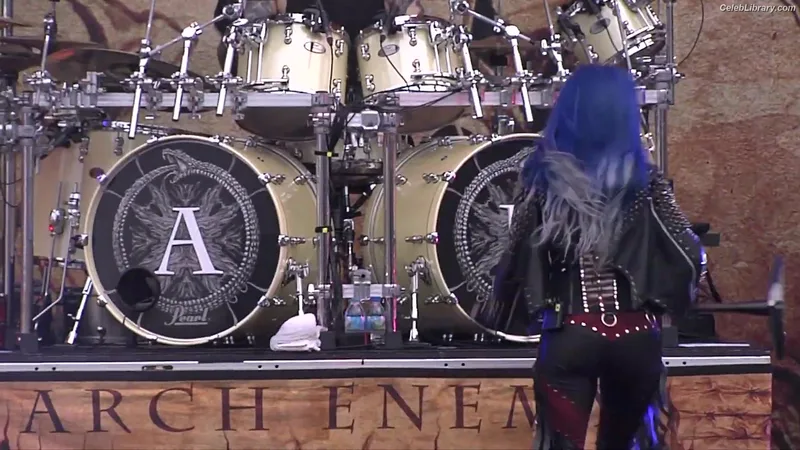 Alissa White-Gluz photo 9 of 1541