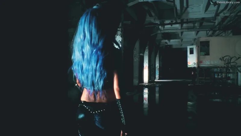 Alissa White-Gluz photo 16 of 1541