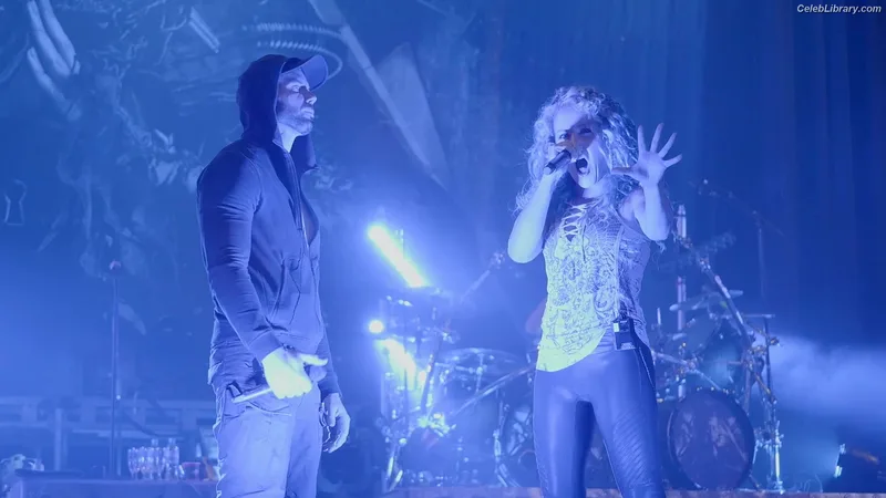 Alissa White-Gluz photo 5 of 1541