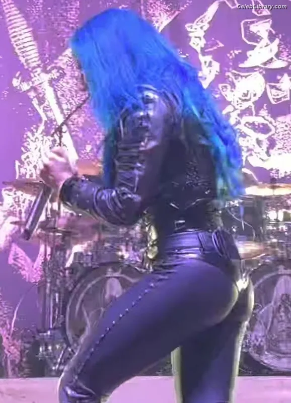 Alissa White-Gluz photo 22 of 1541