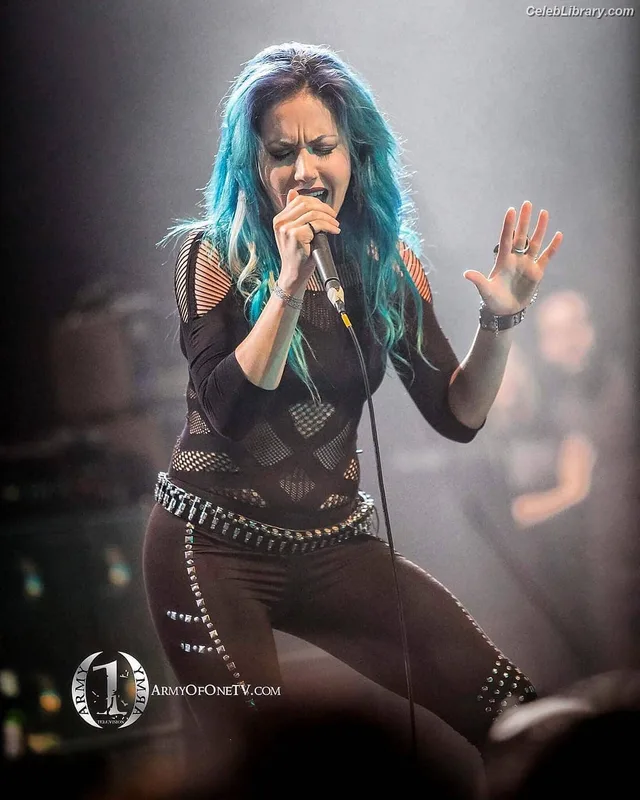 Alissa White-Gluz photo 18 of 1541