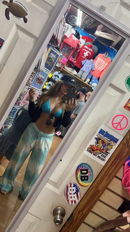Aliyah WWE photo 17 of 1401