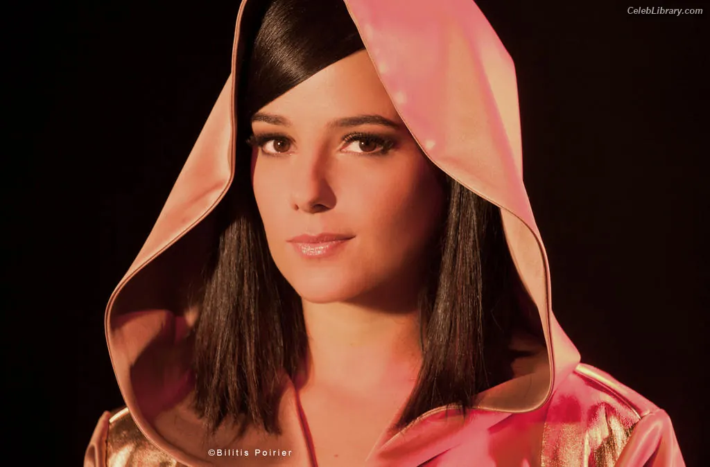 Alizee photo 20 of 151
