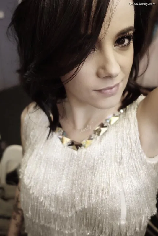Alizee photo 15 of 152