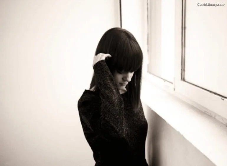 Alizee photo 2 of 152