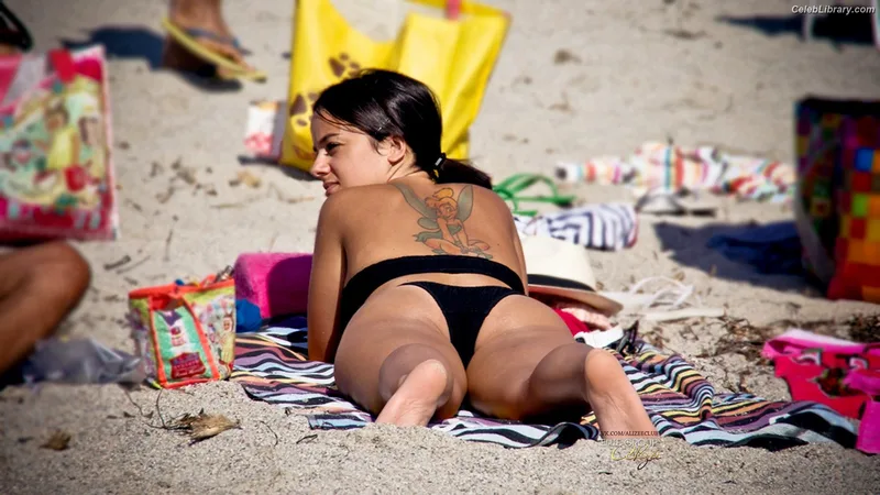 Alizee photo 5 of 152
