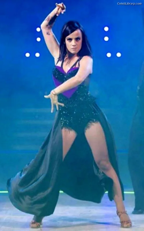 Alizee photo 24 of 152