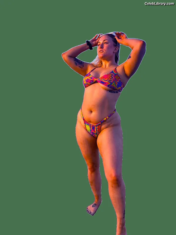 Allie Katch photo 12 of 508