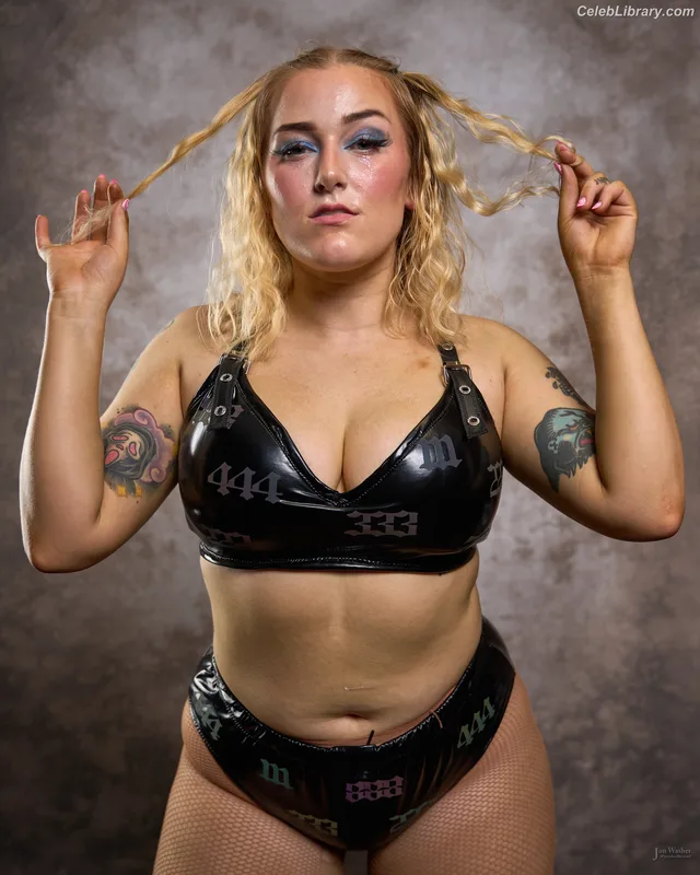Allie Katch photo 17 of 508