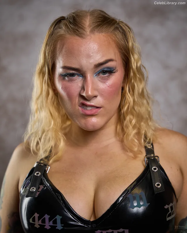 Allie Katch photo 22 of 508