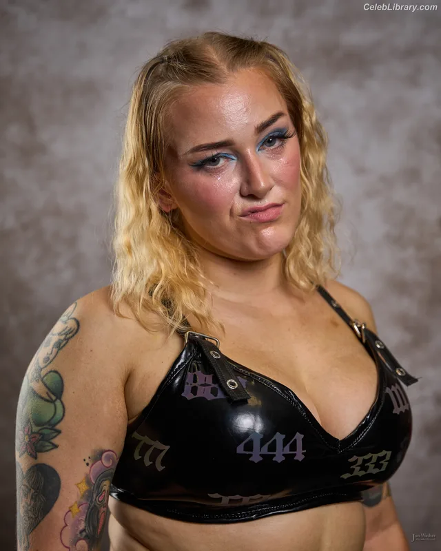 Allie Katch photo 1 of 508
