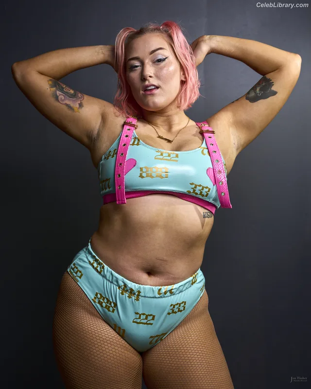 Allie Katch photo 8 of 508