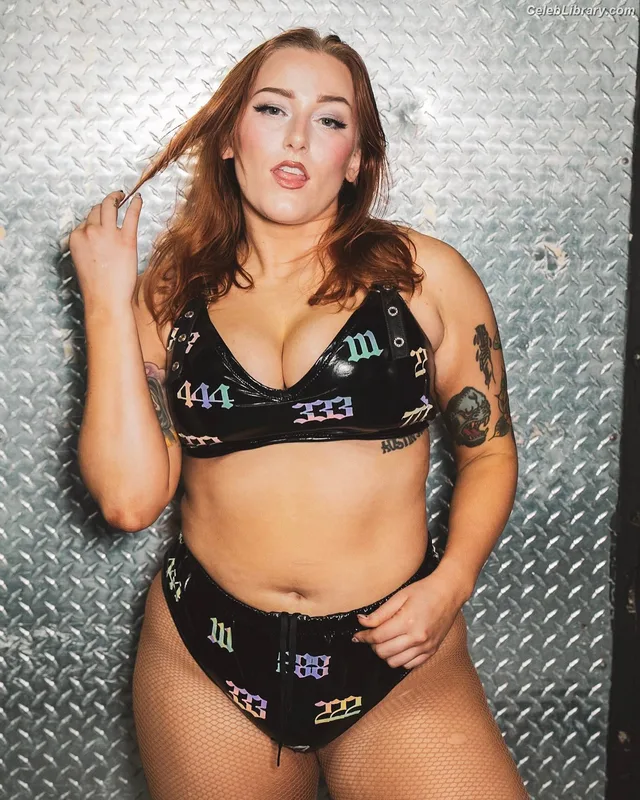 Allie Katch photo 15 of 508