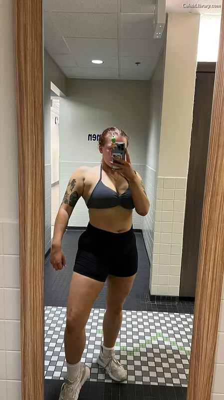 Allie Katch photo 15 of 508