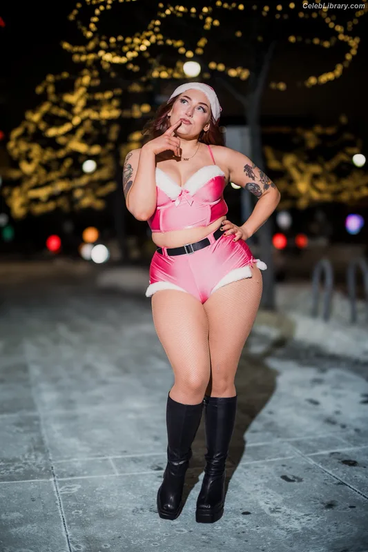 Allie Katch photo 2 of 508