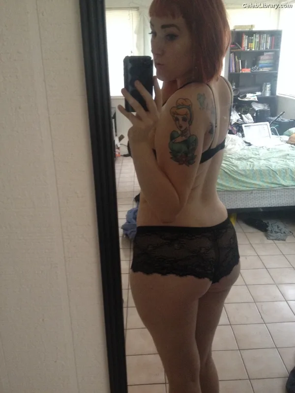 Allie Katch photo 3 of 508