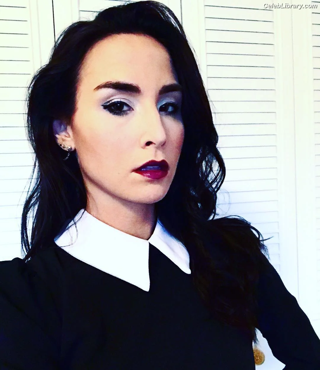 Allison Scagliotti photo 20 of 72