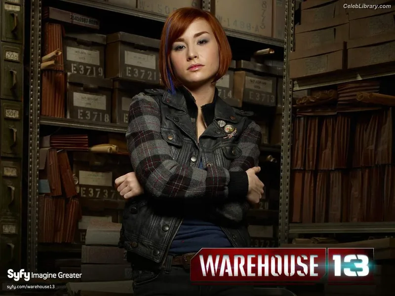 Allison Scagliotti photo 9 of 73