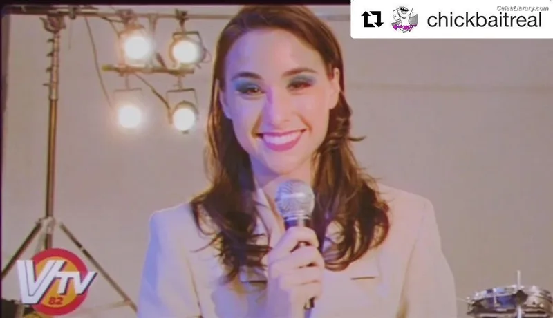 Allison Scagliotti photo 9 of 73