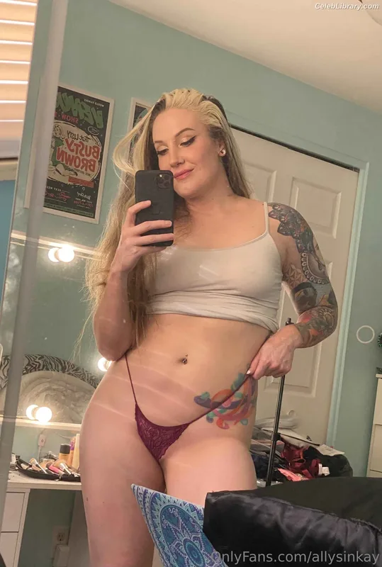 Allysin Kay photo 8 of 436
