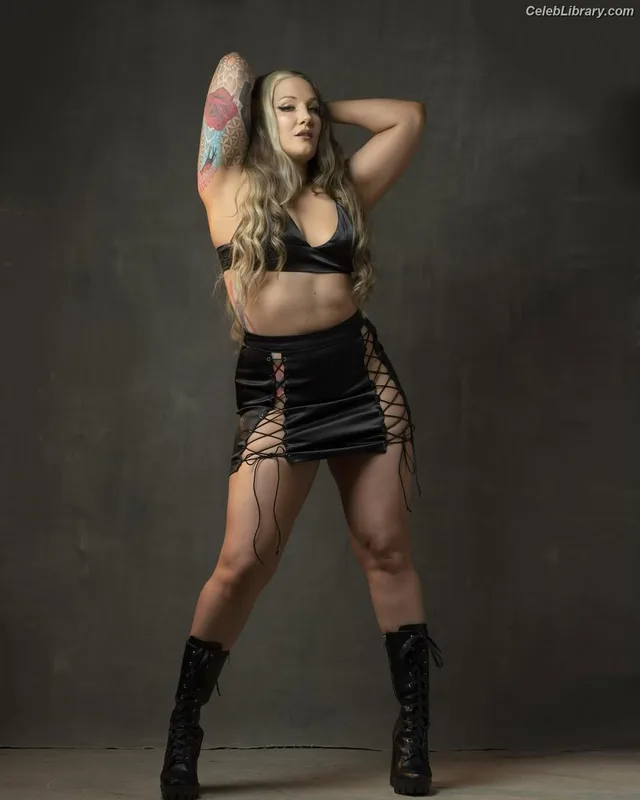 Allysin Kay photo 14 of 436