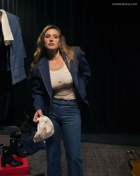 Aly Michalka photo 12 of 293