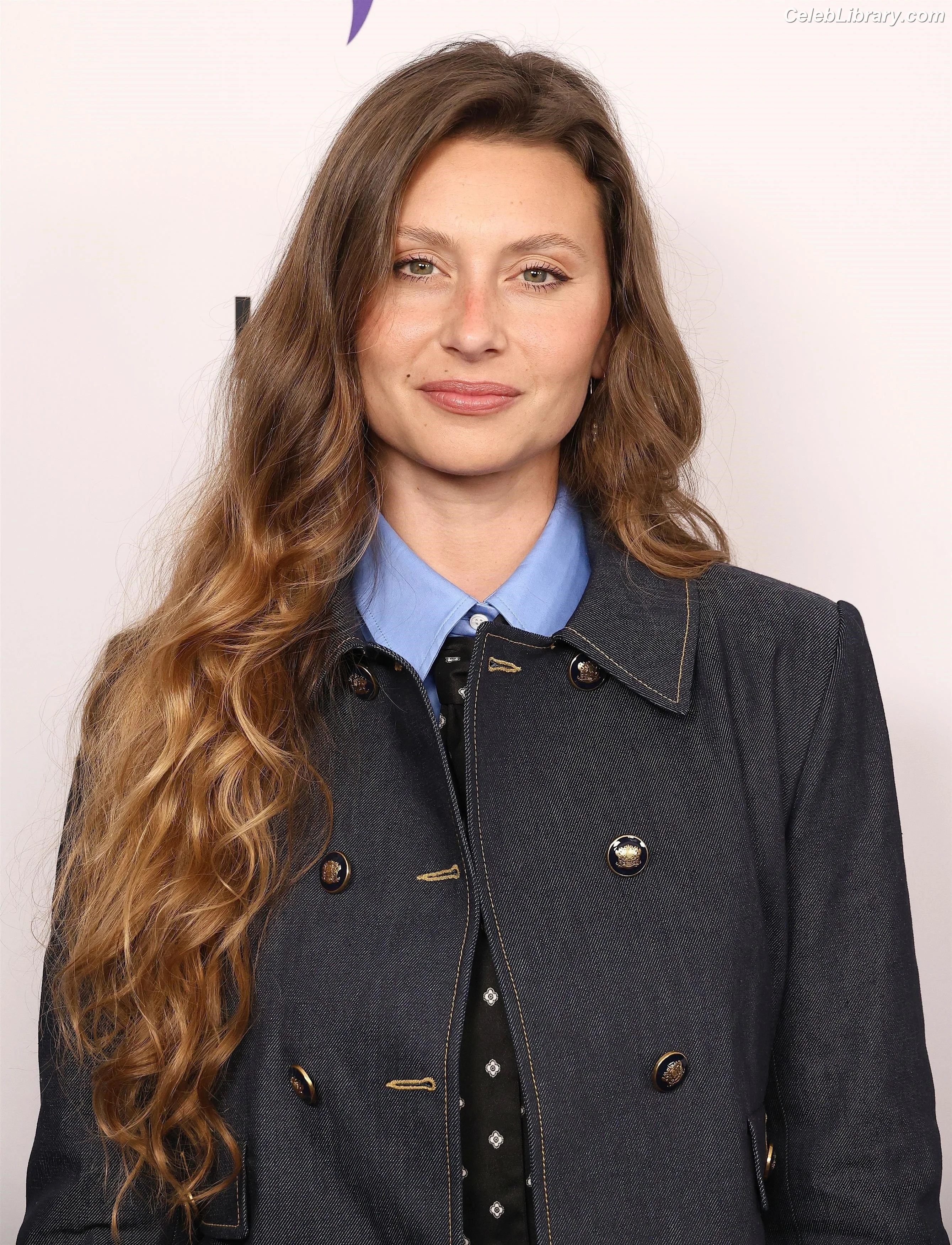 Aly Michalka photo 16 of 293