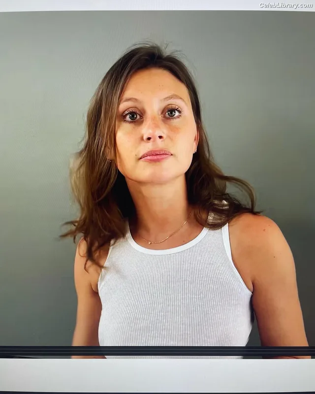 Aly Michalka photo 8 of 294