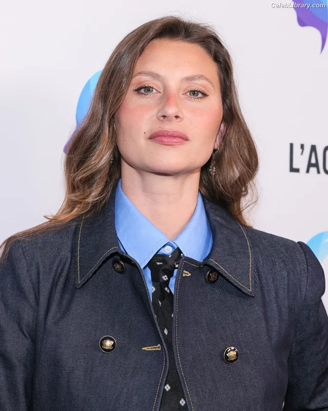 Aly Michalka photo 17 of 294