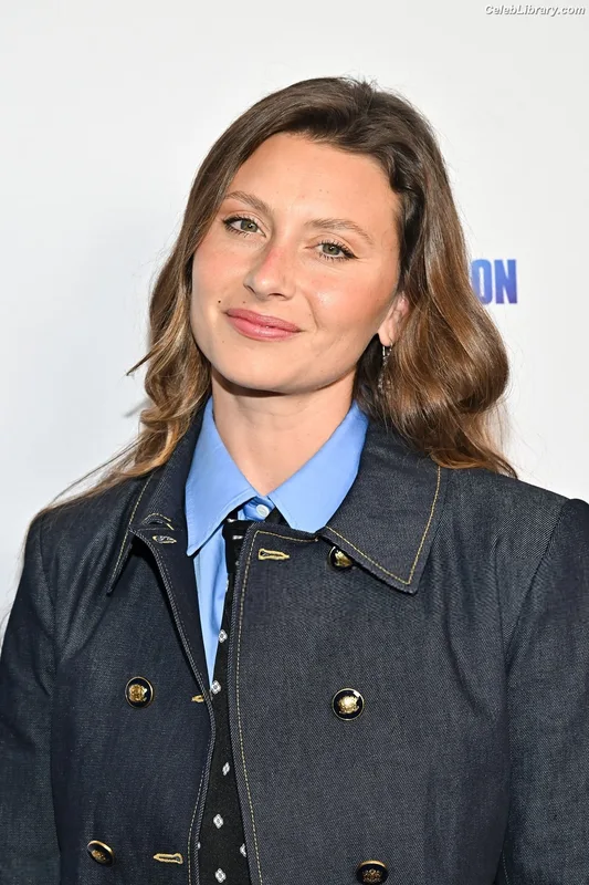Aly Michalka photo 5 of 294