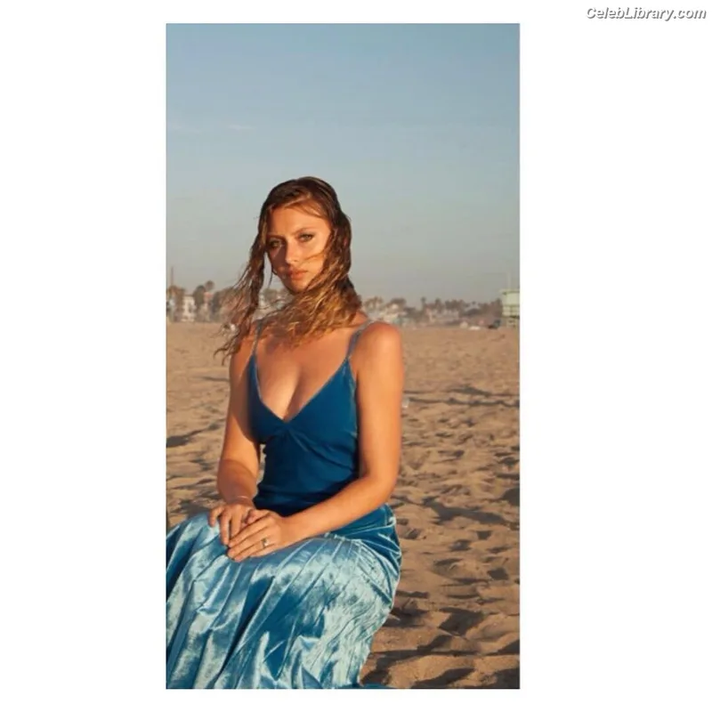 Aly Michalka photo 22 of 294