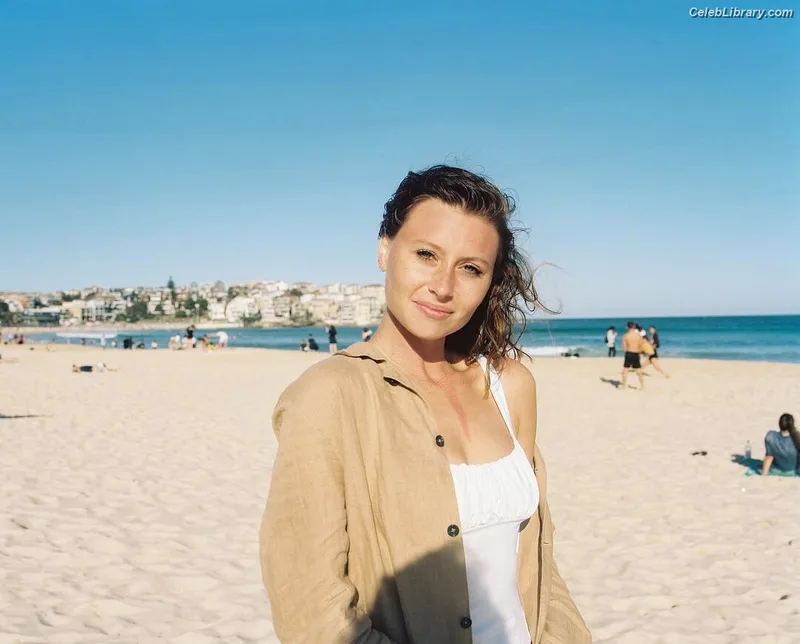 Aly Michalka photo 7 of 294