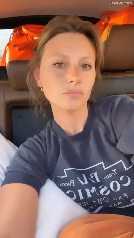 Aly Michalka photo 8 of 294