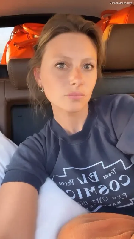 Aly Michalka photo 9 of 294