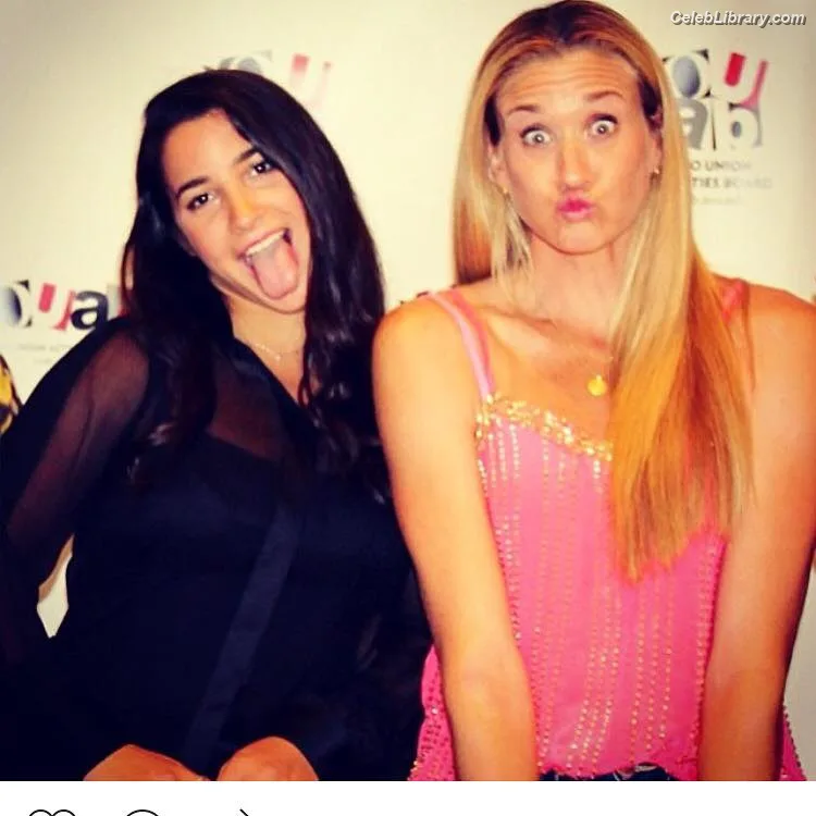 Aly Raisman photo 2 of 425