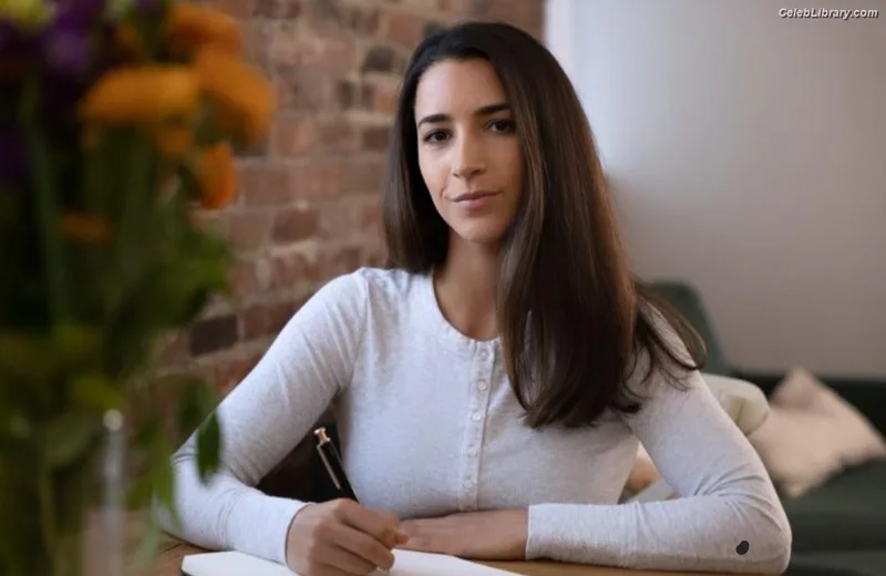 Aly Raisman photo 13 of 425