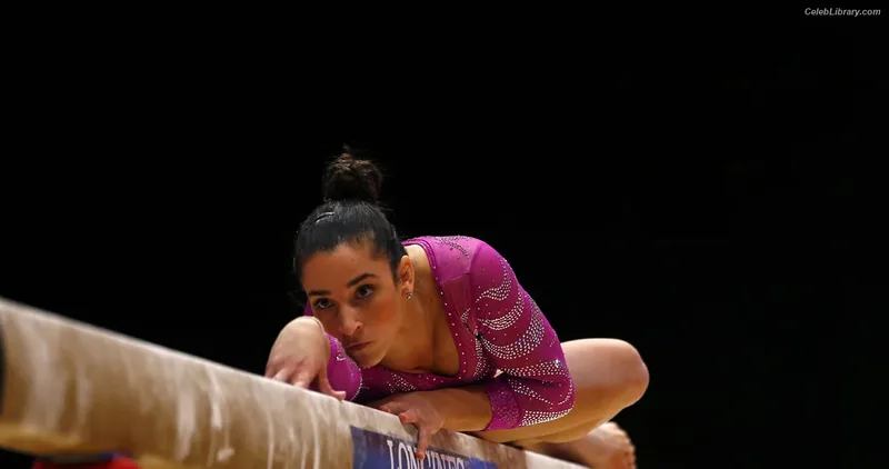 Aly Raisman photo 7 of 425