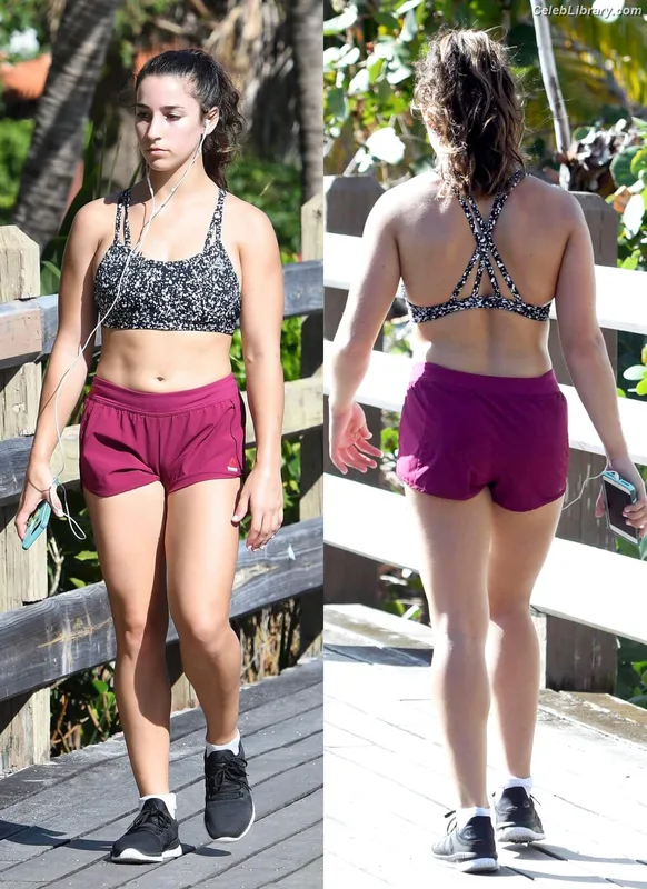 Aly Raisman photo 3 of 425