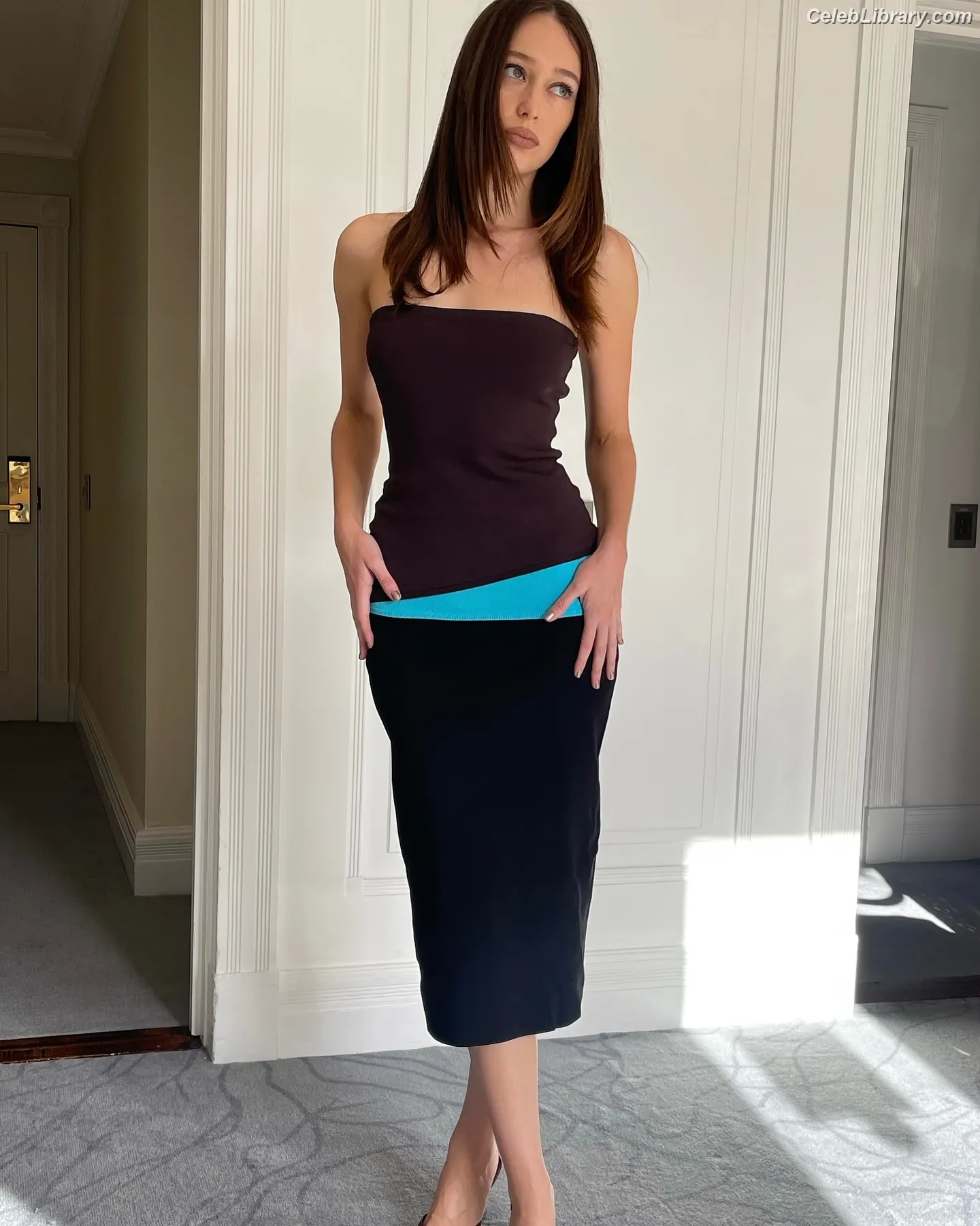 Alycia Debnam Carey photo 21 of 1335