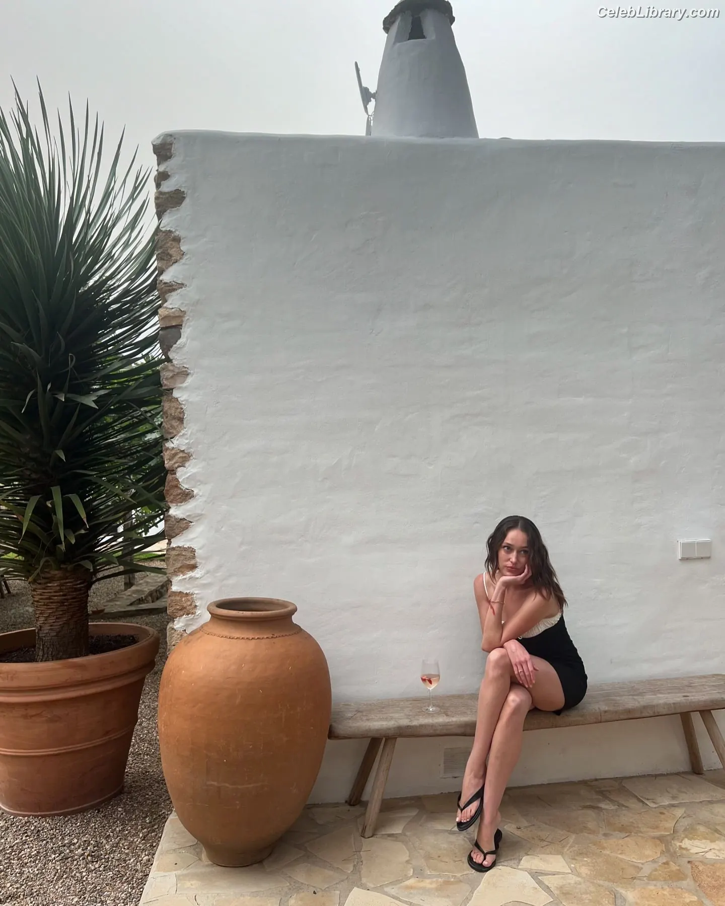 Alycia Debnam Carey photo 17 of 1335