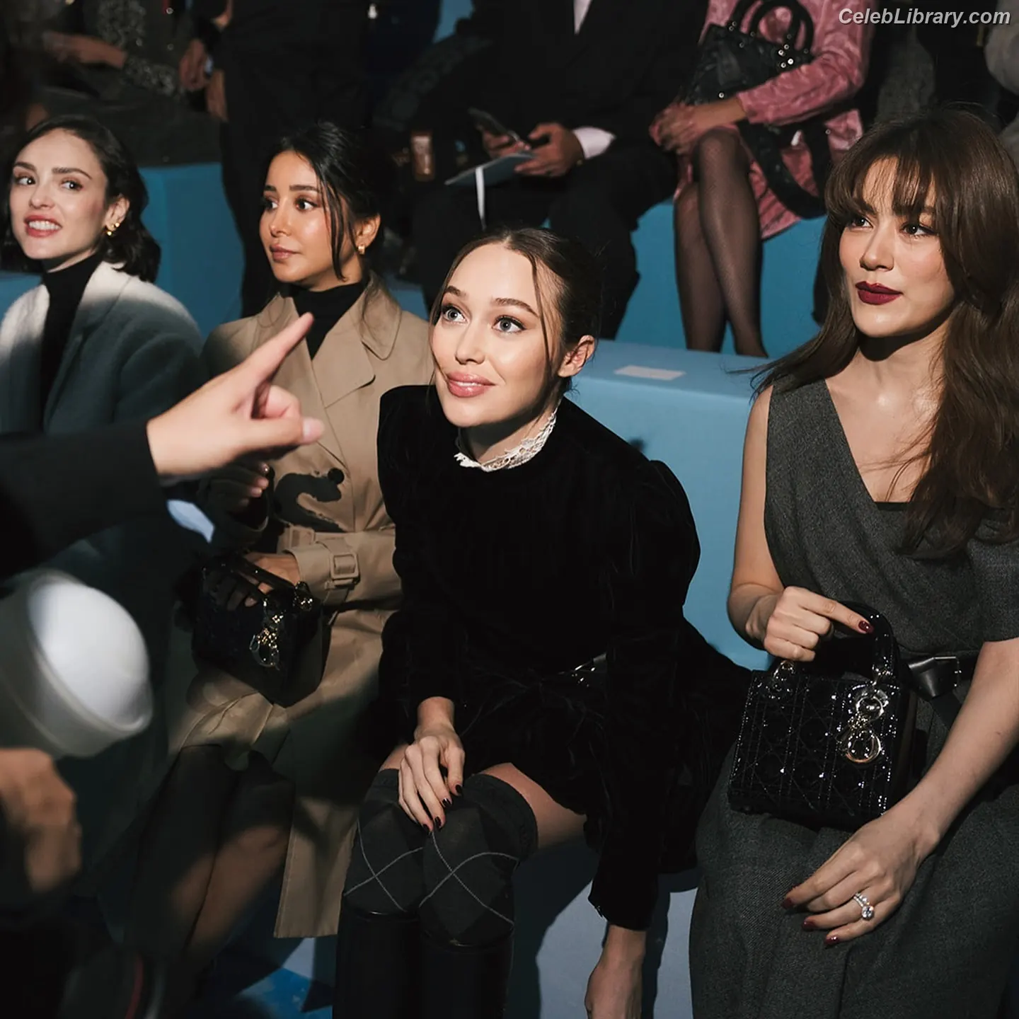 Alycia Debnam Carey photo 23 of 1335