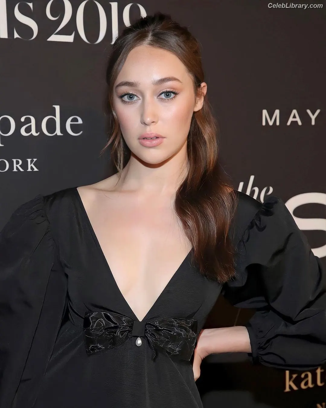 Alycia Debnam Carey photo 22 of 1335
