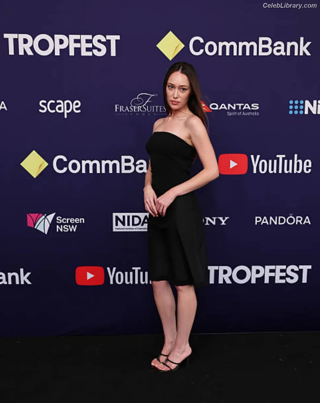 Alycia Debnam Carey photo 12 of 1335